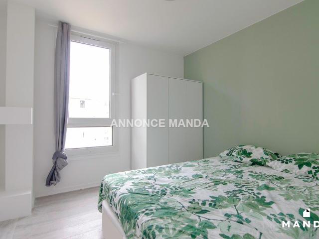 Appartement meublé 5 pièces 10 m²