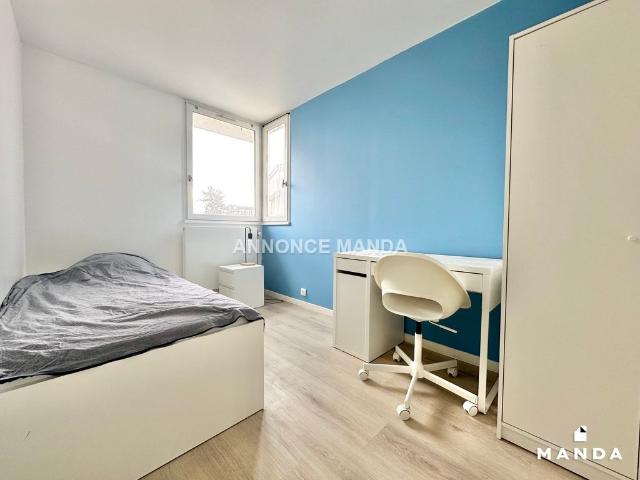 Appartement meublé 5 pièces 10 m²