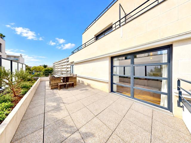 Appartement meublé 5 pièces 110 m²