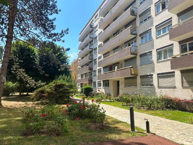 Appartement meublé 5 pièces 11 m²