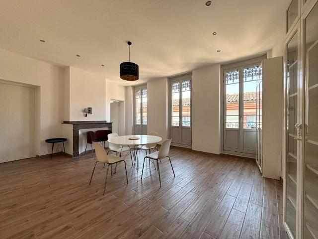 Appartement meublé 5 pièces 135 m²