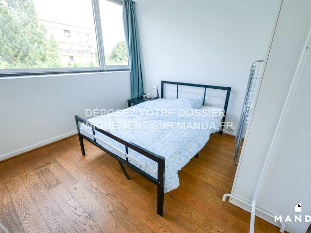Appartement meublé 5 pièces 13 m²