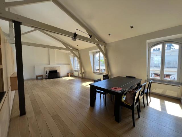 Appartement 5 pièces 167 m²