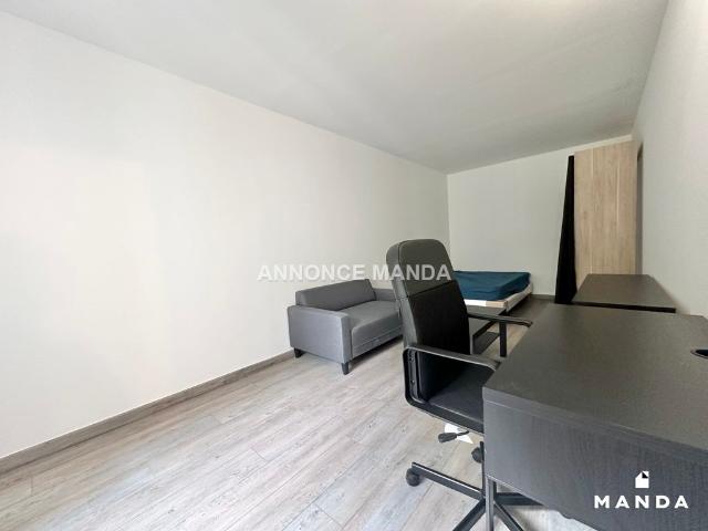 Appartement meublé 5 pièces 18 m²
