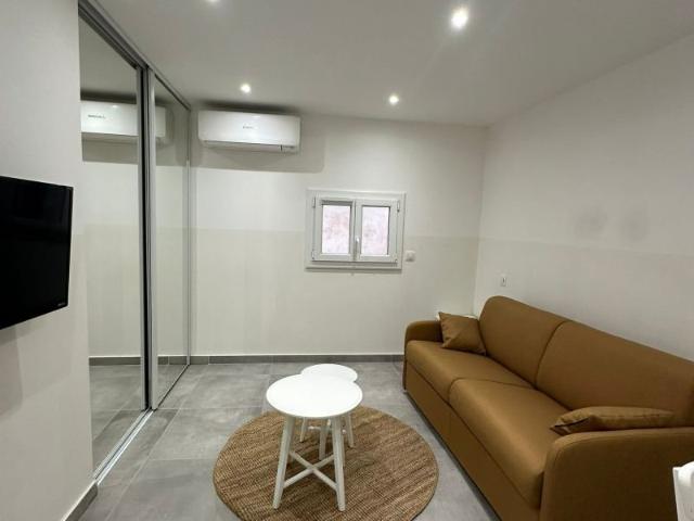 Appartement meublé 5 pièces 22 m²