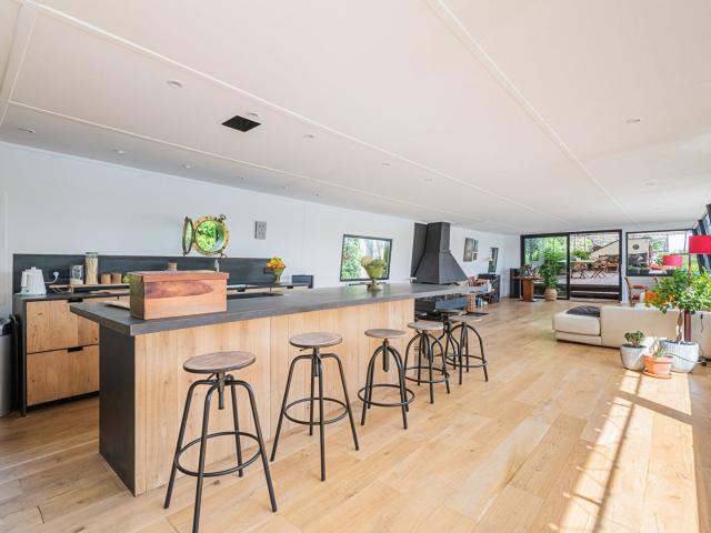 Appartement meublé 5 pièces 300 m²
