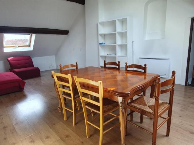 Appartement meublé 5 pièces 72 m²
