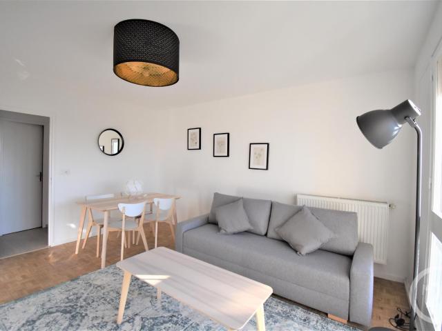 Appartement meublé 5 pièces 74 m²
