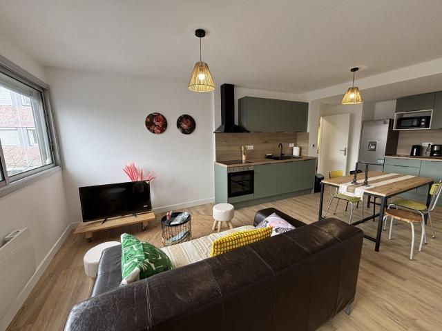 Appartement meublé 5 pièces 77 m²