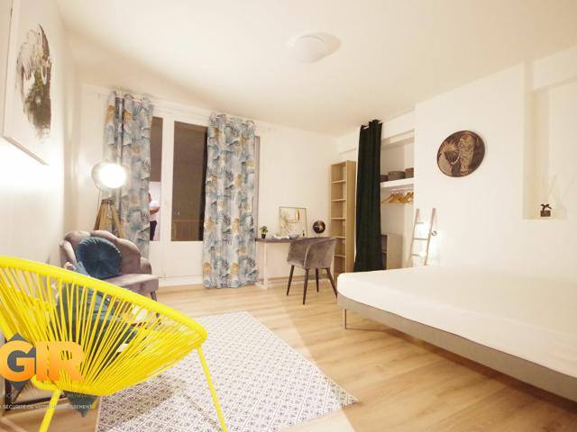 Appartement meublé 5 pièces 91 m²