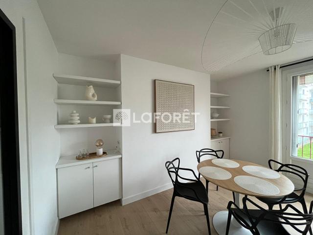 Appartement meublé 5 pièces 91 m²