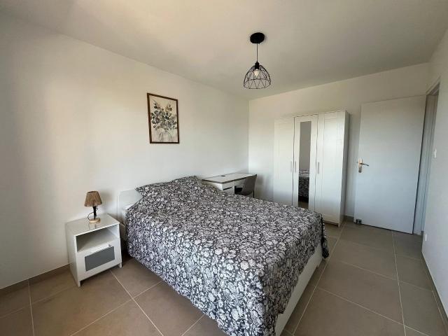 Appartement meublé 5 pièces 13 m²