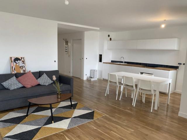Appartement meublé 5 pièces 97 m²