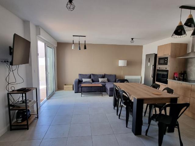 Appartement meublé 6 pièces 101 m²