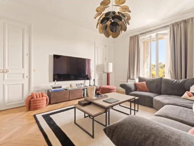 Appartement meublé 6 pièces 165 m²