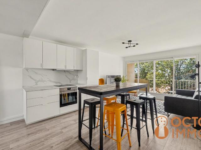 Appartement meublé 6 pièces 93 m²