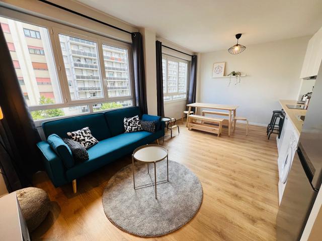 Appartement meublé 6 pièces 94 m²
