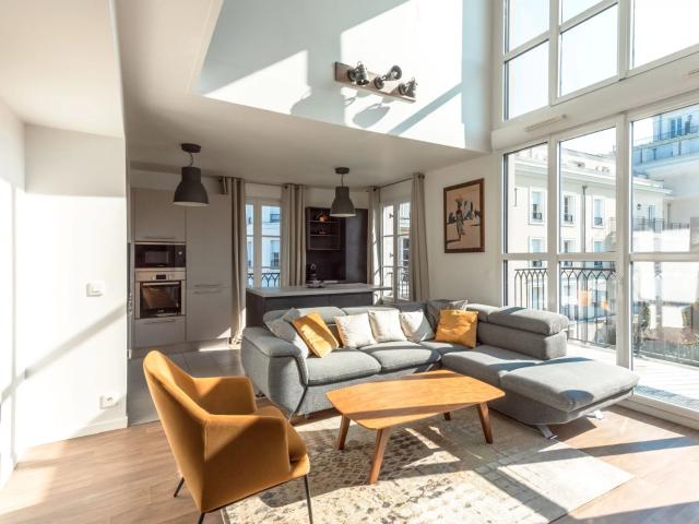 Appartement meublé 6 pièces 95 m²
