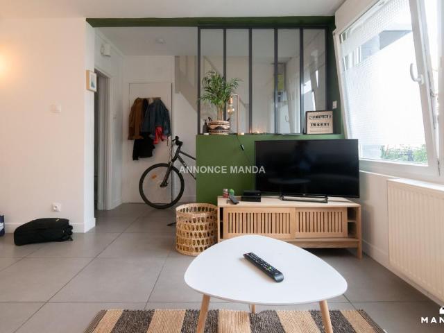 Appartement meublé 6 pièces 9 m²