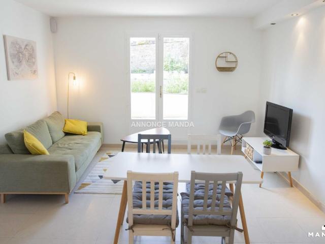 Appartement meublé 6 pièces 9 m²