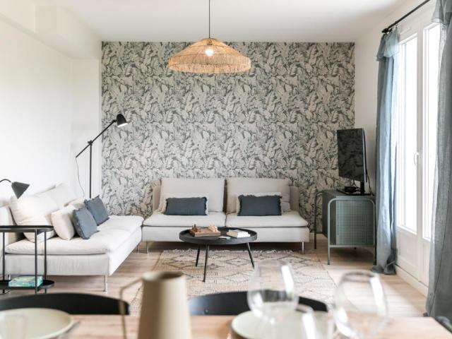Appartement meublé 9 pièces 180 m²