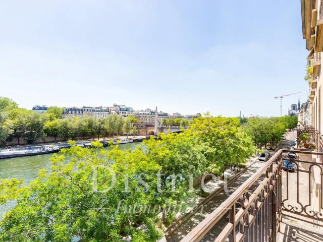 Appartement meublé 9 pièces 360 m²