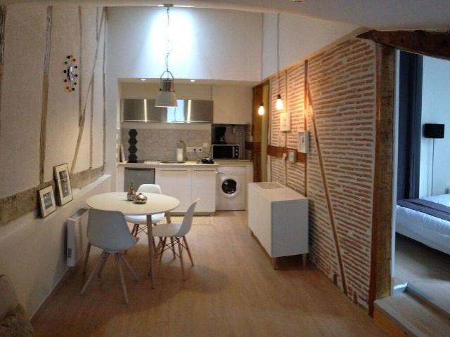 Appartement meublé, charme/ Clim / Centre historique