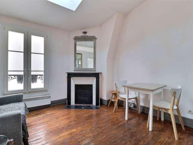 Appartement meublé à louer, 1 chambre 25 m² Montmartre / Place des Abbesses Paris