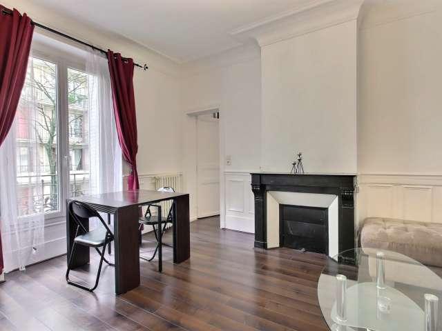 Appartement meublé à louer, 1 chambre 45 m² Convention Paris