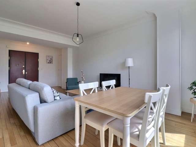 Appartement meublé à louer, 1 chambre 63 m² Place de Clichy Paris