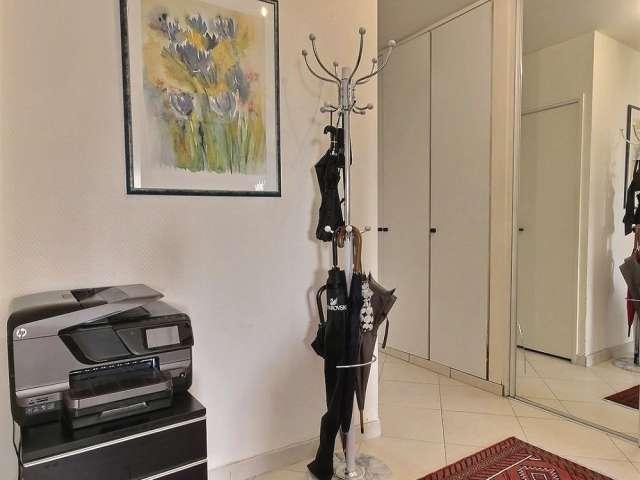 Appartement meublé à louer, 1 chambre 65 m² Place d'Italie Paris