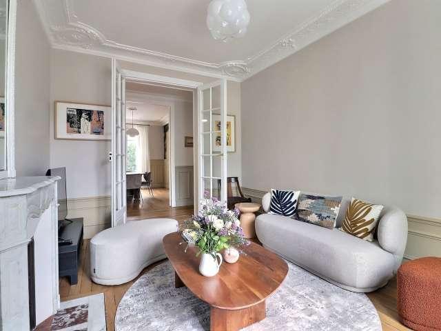 Appartement meublé à louer, 2 chambres 74 m² Quartier Commerce Paris