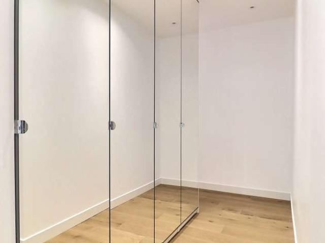 Appartement meublé à louer, 2 chambres 85 m² Quartier Commerce Paris