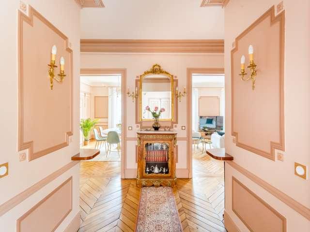 Appartement meublé à louer 3 chambres 170 m² Saint Lazare Paris