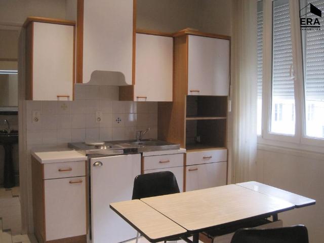 APPARTEMENT MEUBLE A LOUER A SAINT QUENTIN 02100