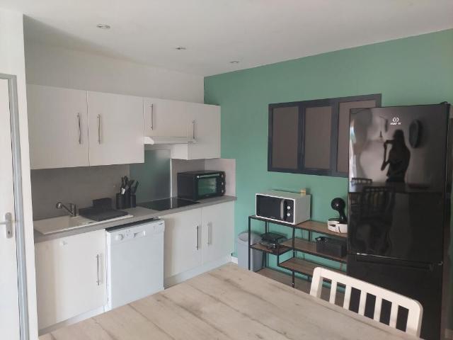 Appartement MEUBLE À Louer DISPONIBLE au 08/10/2026