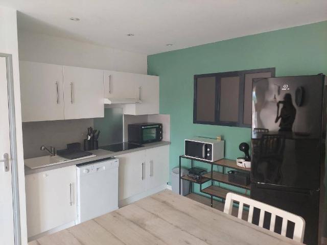 Appartement MEUBLE À Louer DISPONIBLE au 08/10/2026
