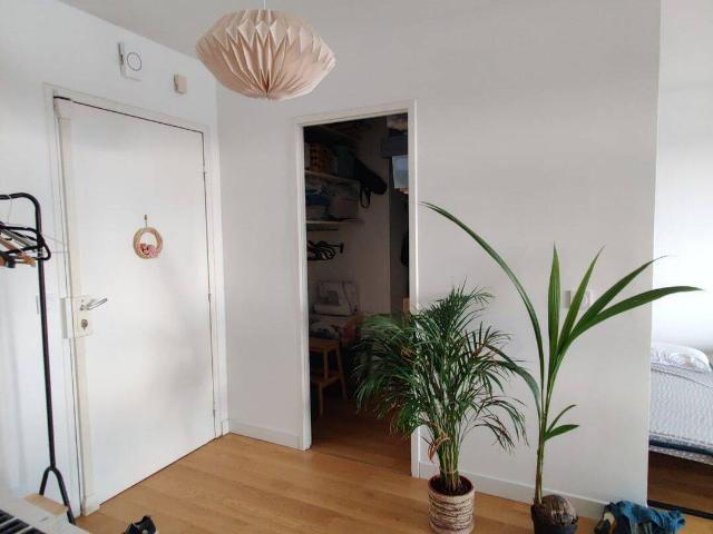 Appartement meublé avec vue panoramique, cave et parking sécurisé – Olympiades