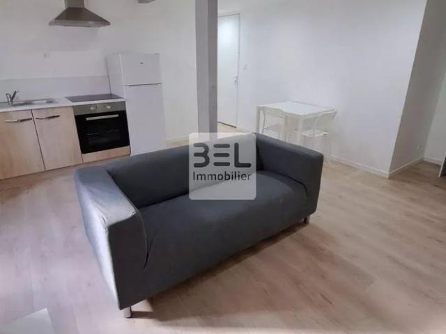 Appartement meublé avec mezzanine – Bagnols sur Cèze