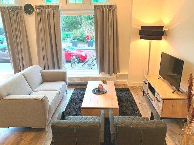 Appartement meublé Doezastraat, Leyde À louer