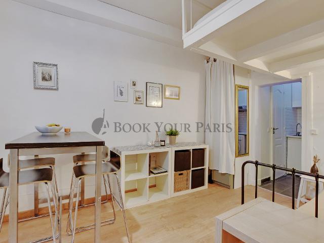 appartement meublé deux pièces 30m² paris 18ème 1020€ cc
