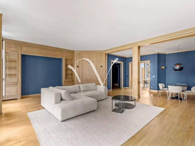 Appartement Meublé d'Exception à Auteuil, Paris 16e