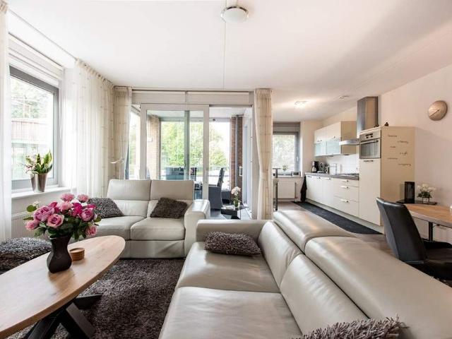 Appartement meublé de 3 pièces Contrefort, Drunen À louer