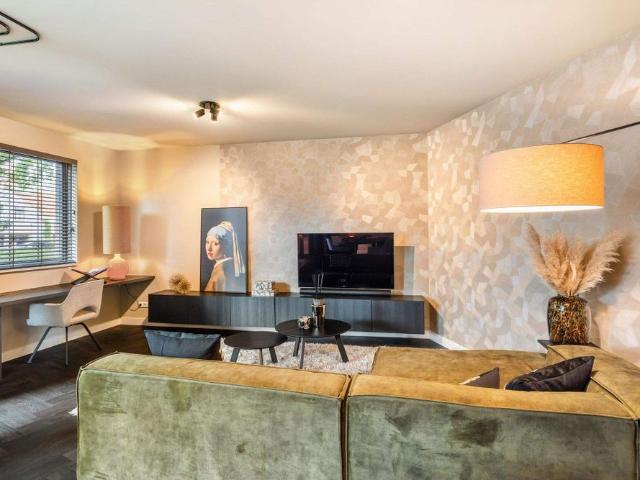 Appartement meublé de 3 pièces avec balcon et parking, Anton Philipslaan, Eindhoven