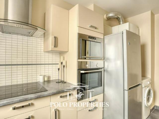 Appartement meublé de 75 m² – Rue de la Tour