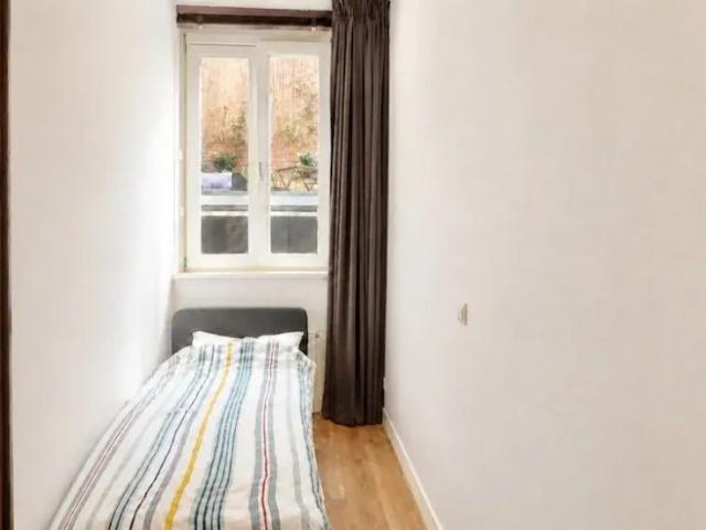 Appartement meublé de deux chambres avec jardin, Boomstraat, Jordaan, Amsterdam À louer
