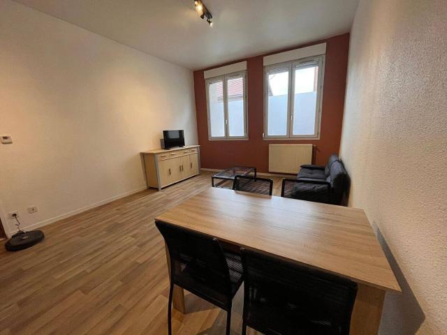 Appartement meublé de type 2 Oyonnax