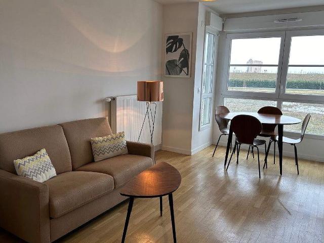 Appartement meublé d'une chambre à louer à Chessy