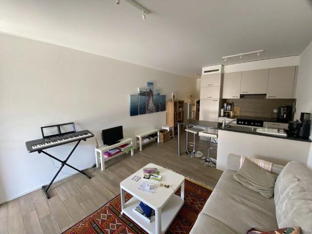 Appartement meublé en attique de 2 pièces avec terrasse