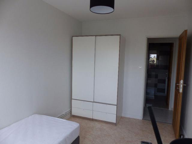 Appartement meublé La Roche sur Yon 5 pièce s 101.66 m²